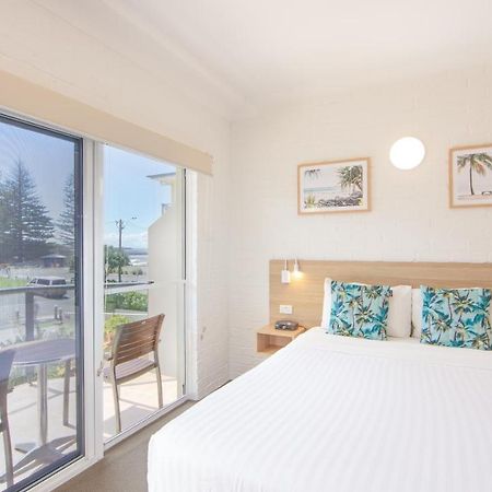 Yamba Beach Motel Екстер'єр фото