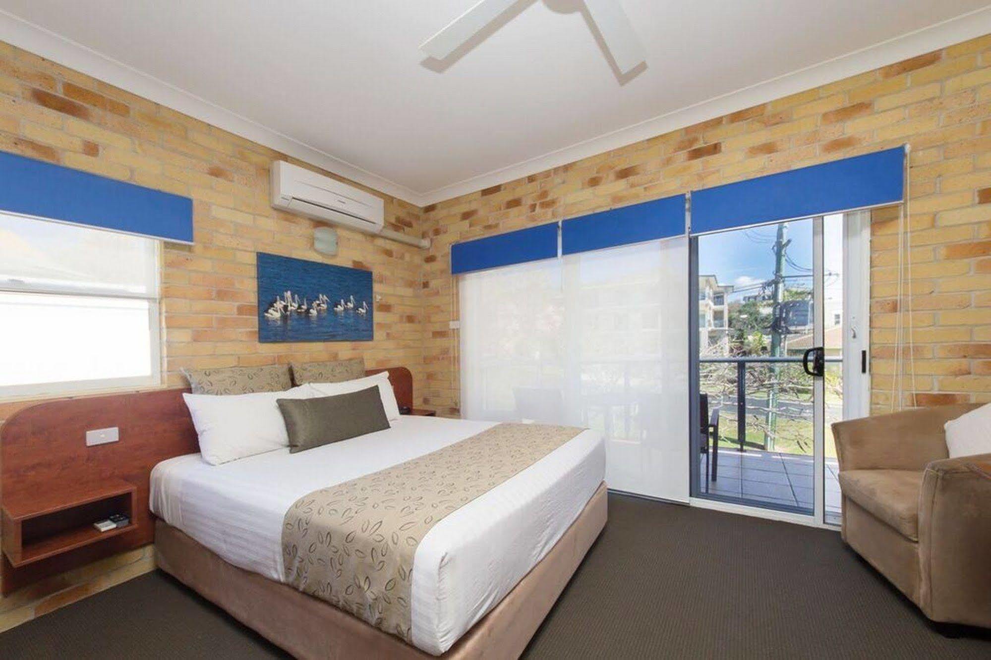 Yamba Beach Motel Екстер'єр фото