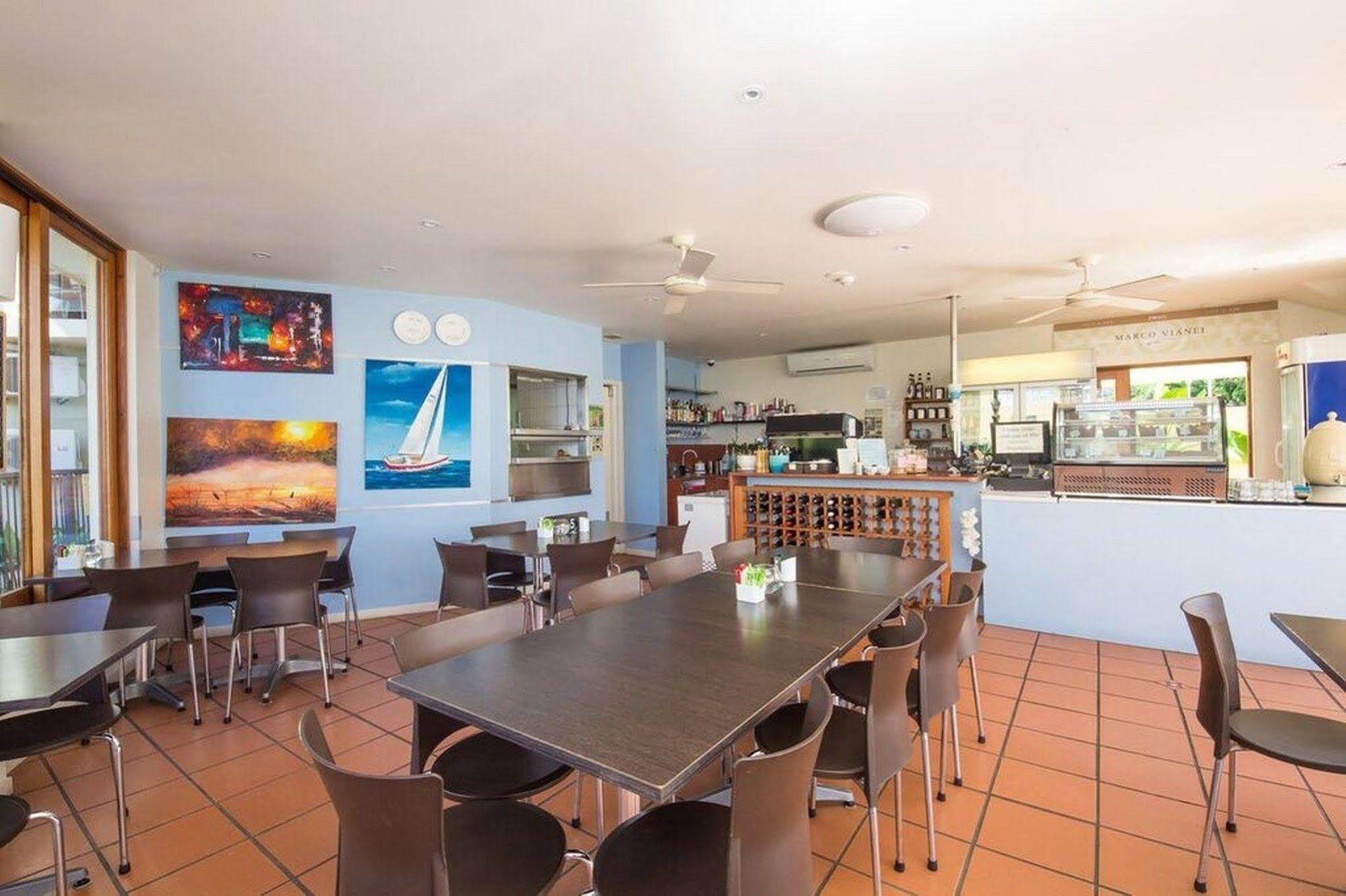 Yamba Beach Motel Екстер'єр фото